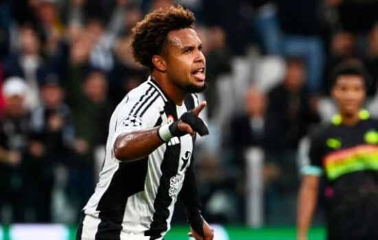 McKennie-Siap-Teken-Kontrak