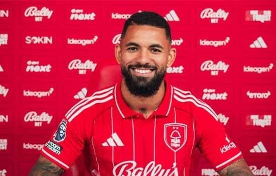 Douglas-Resmi-Ke-Forest